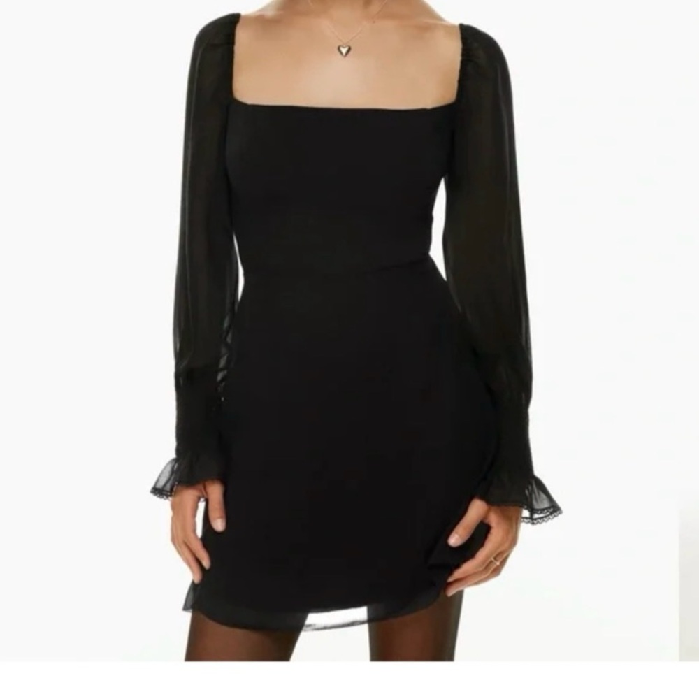 Aritzia Emmylou dress
